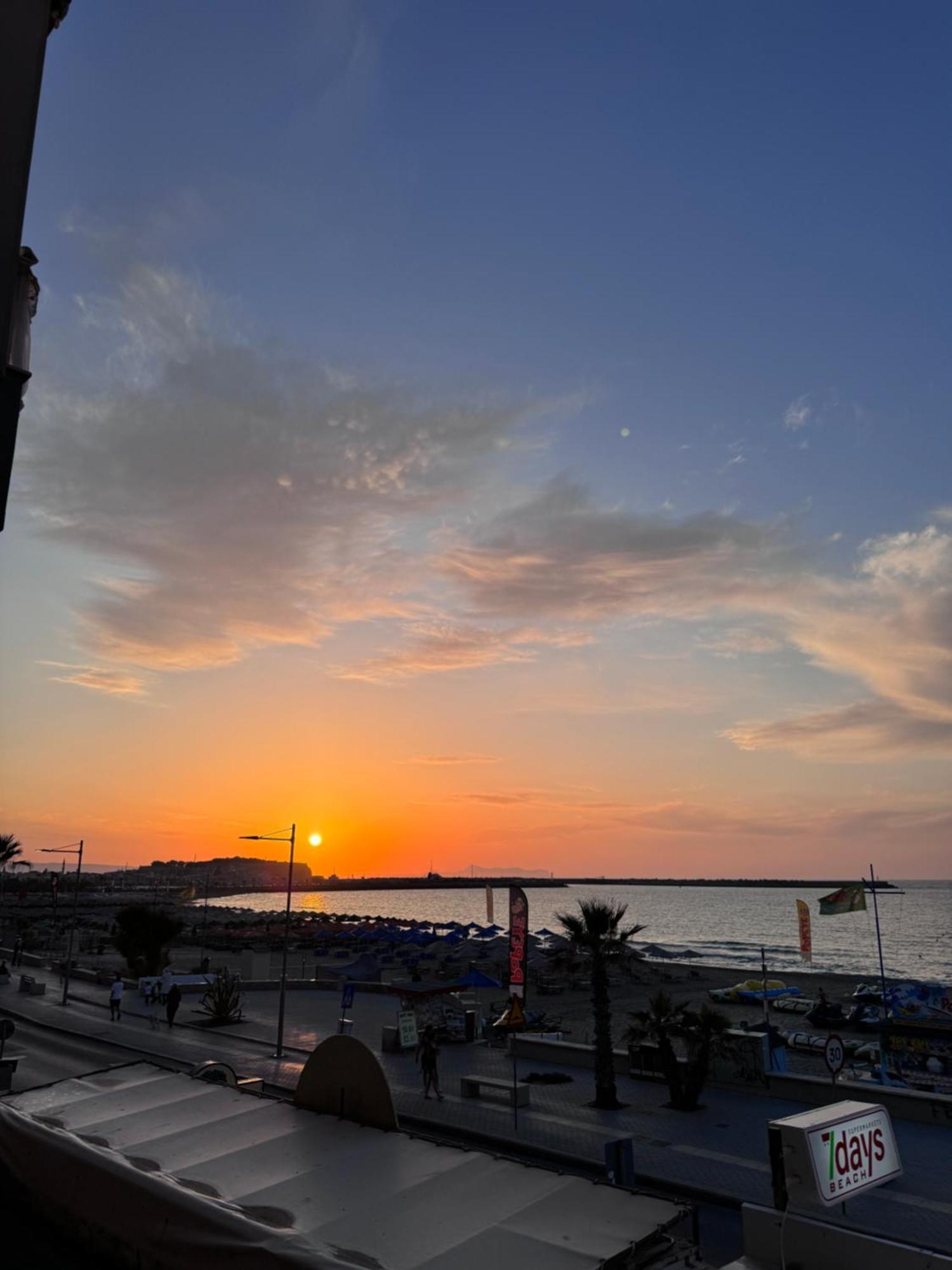 La Vie En Mer Apartments Réthymnon Extérieur photo